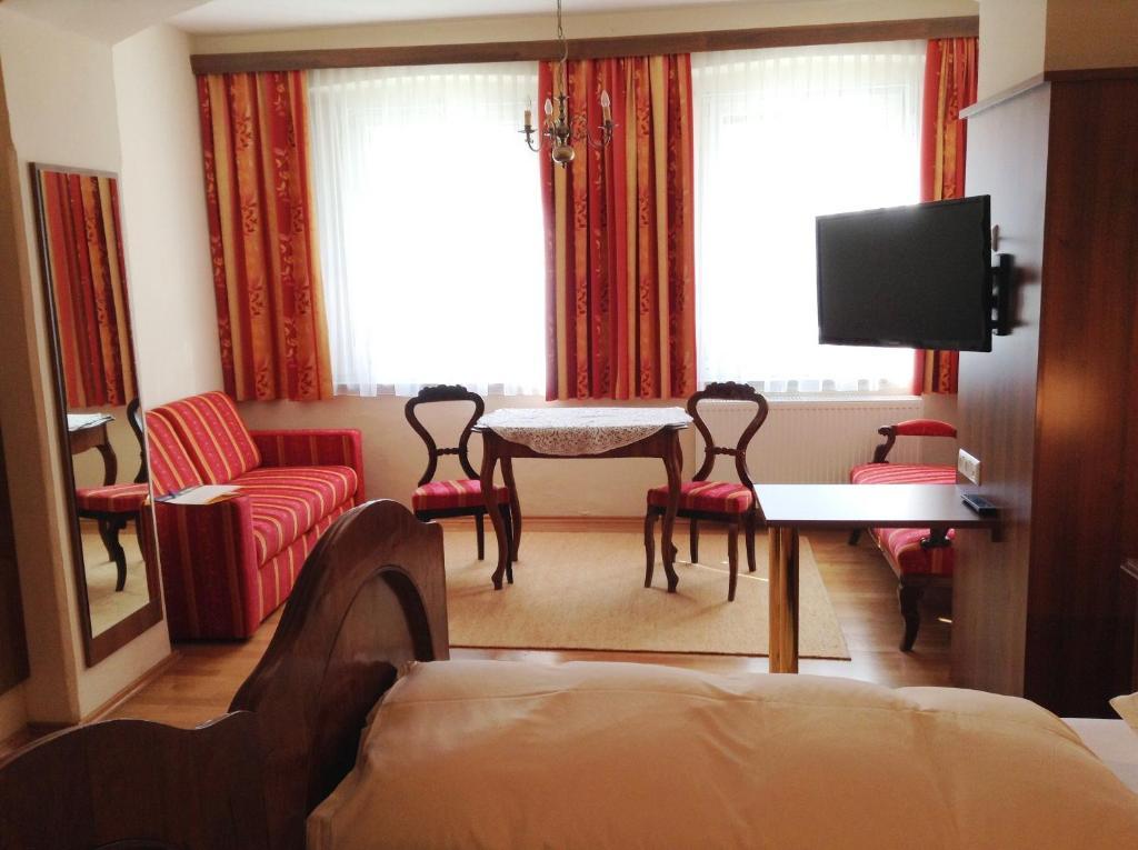 Gasthof Post Oberdrauburg Room photo